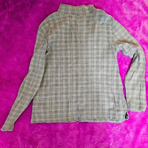 Turtle neck long sleeves - Picture 2 of 3